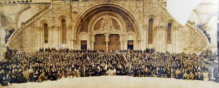 Euskal Abertzaletasunaren Museoa - Lourdeseko Basilikara egindako lehen erromesaldia